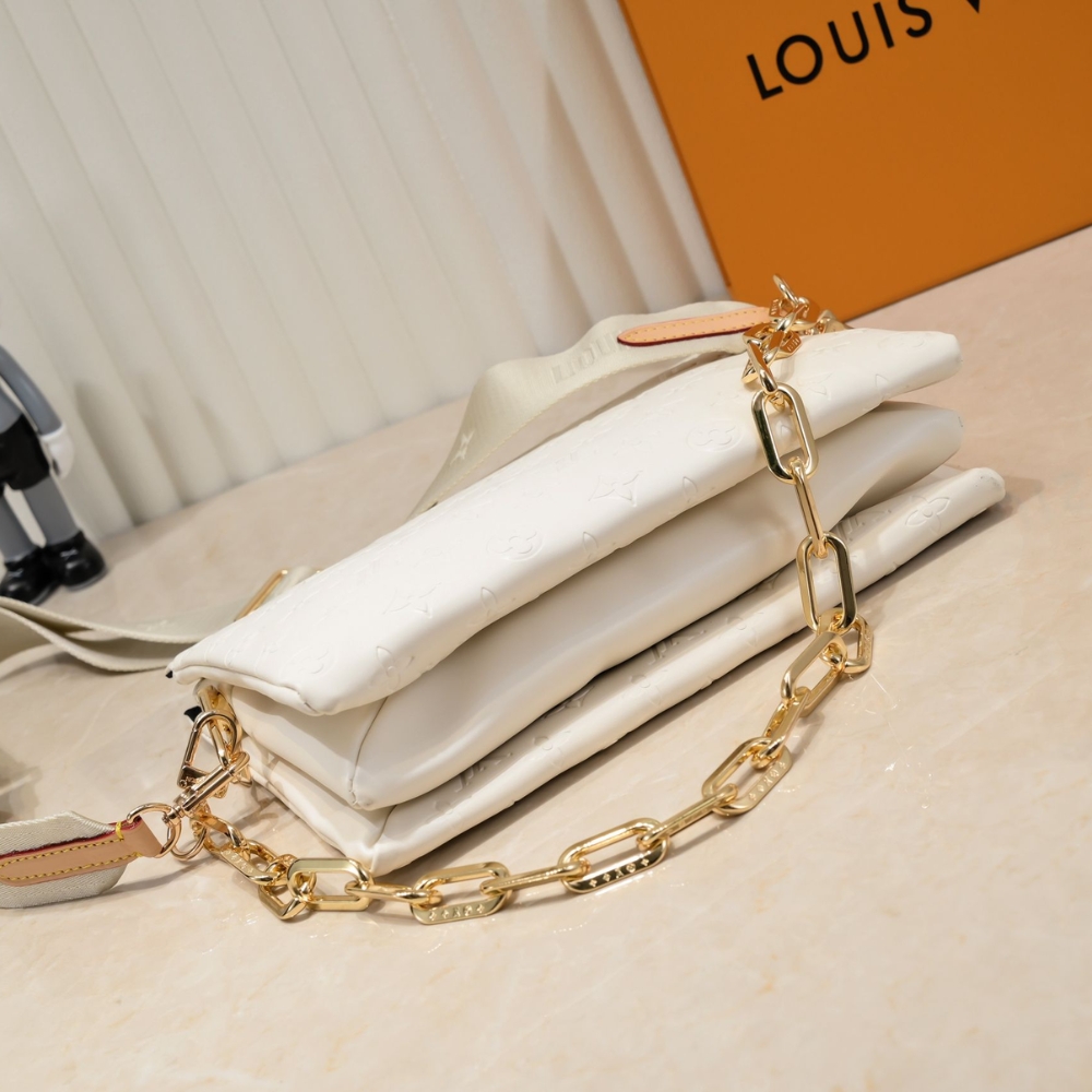 Louis Vuitton Coussin PM Cream 26Cm M57793 - Image 4
