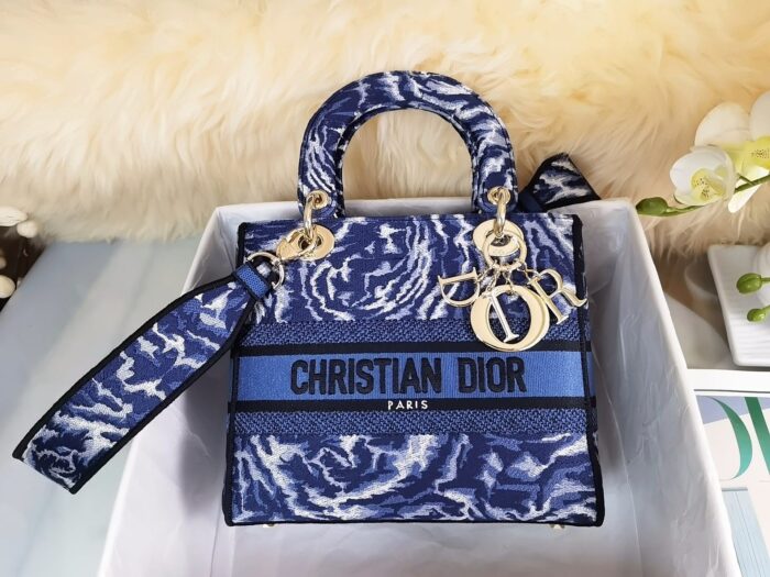 DIOR MEDIUM LADY  D-LITE DARK BLUE EMBROIDERY 24CM