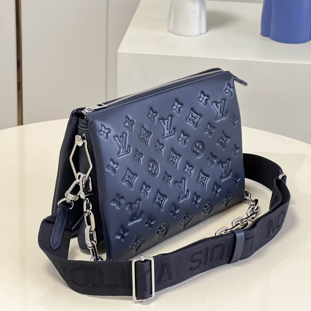 Louis Vuitton Coussin PM Dark Blue 26Cm M20379 - Image 6