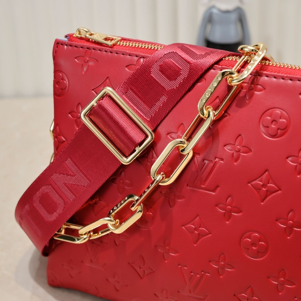 Louis Vuitton Coussin PM Wine 26Cm M59275 - Image 6