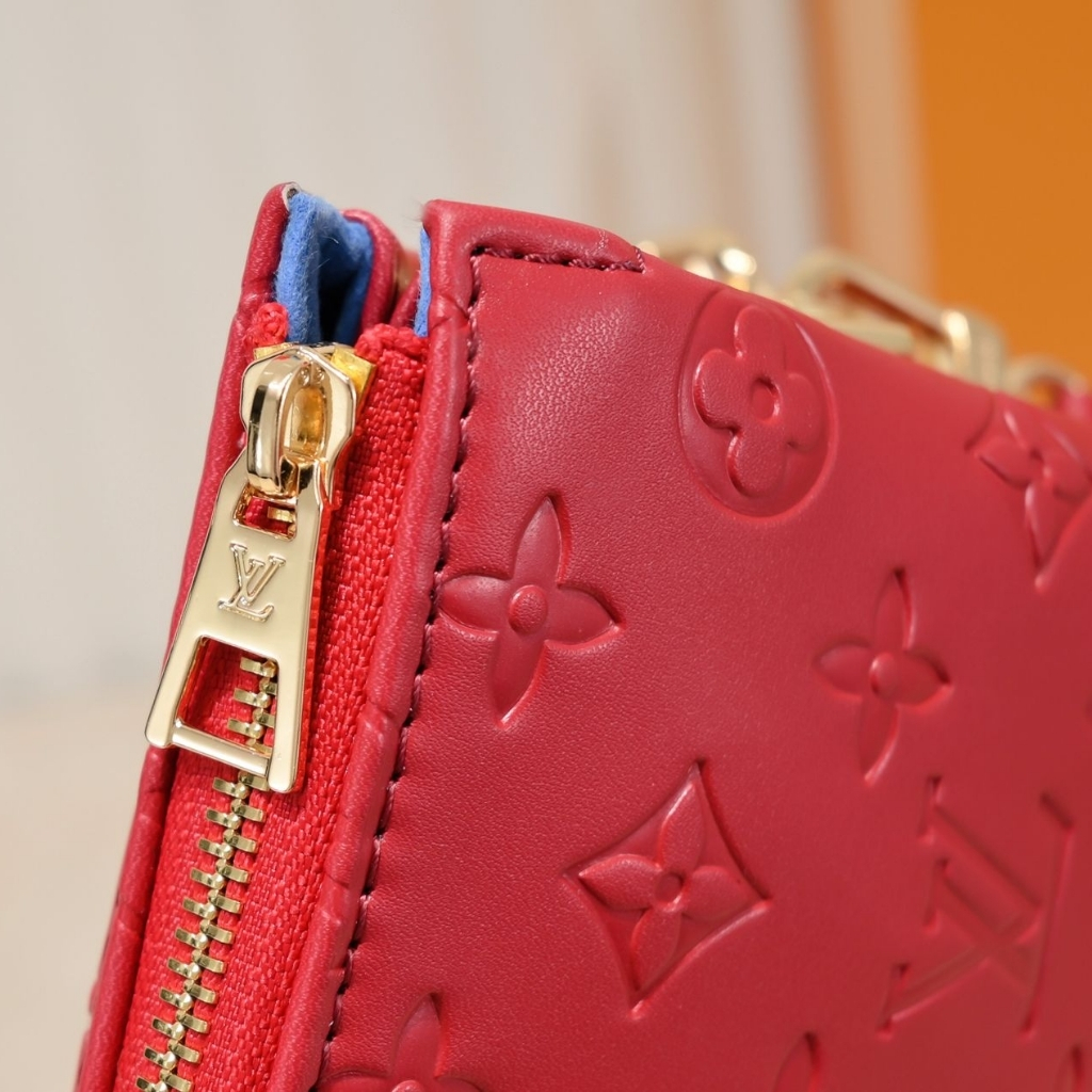 Louis Vuitton Coussin PM Wine 26Cm M59275 - Image 9