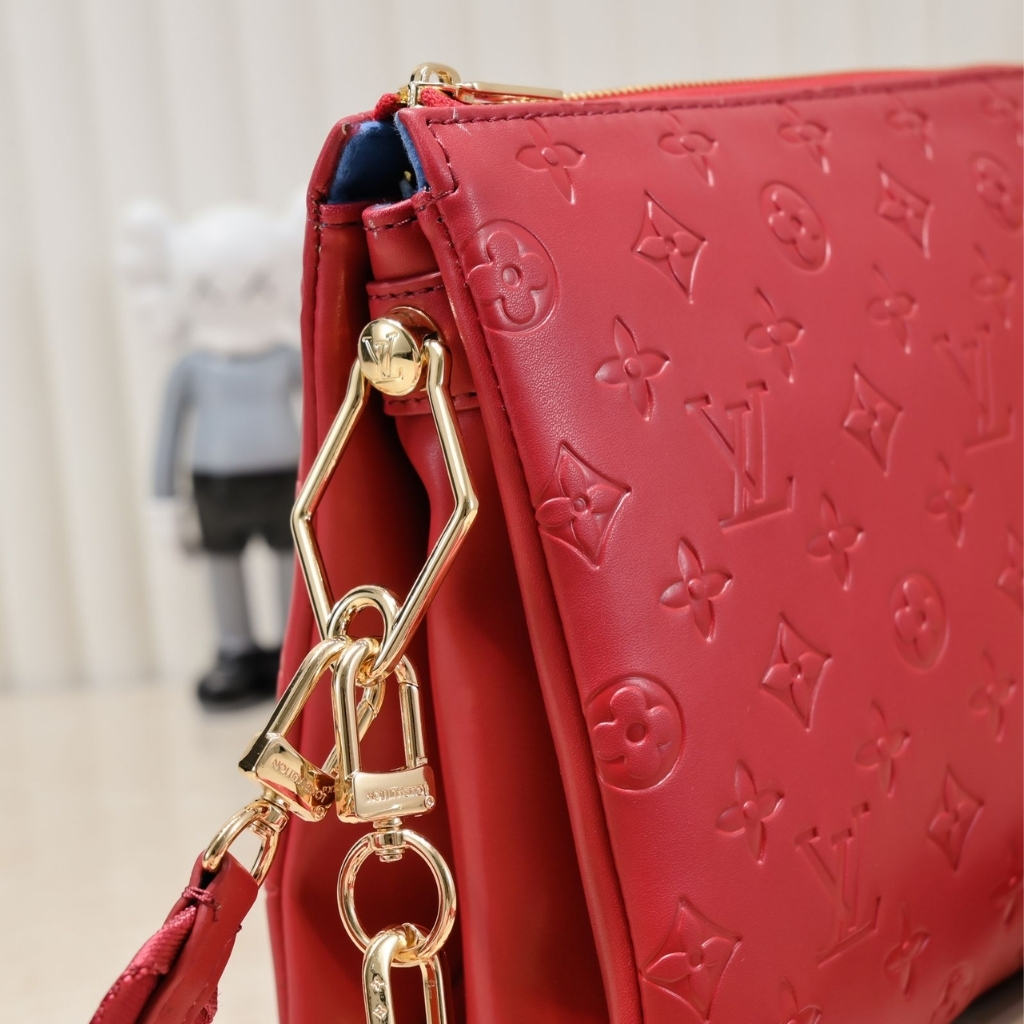 Louis Vuitton Coussin PM Wine 26Cm M59275 - Image 10