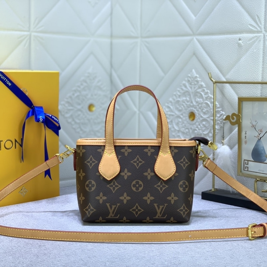 Louis Vuitton Neverfull BB Monogram Brown 24Cm - Image 2