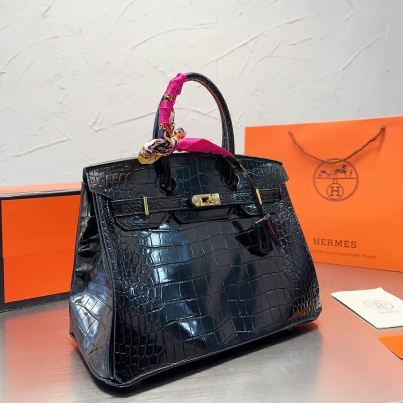 Alternative view of Hermes Birkin 30 Shiny Porosus Crocodile Black Noir 30Cm