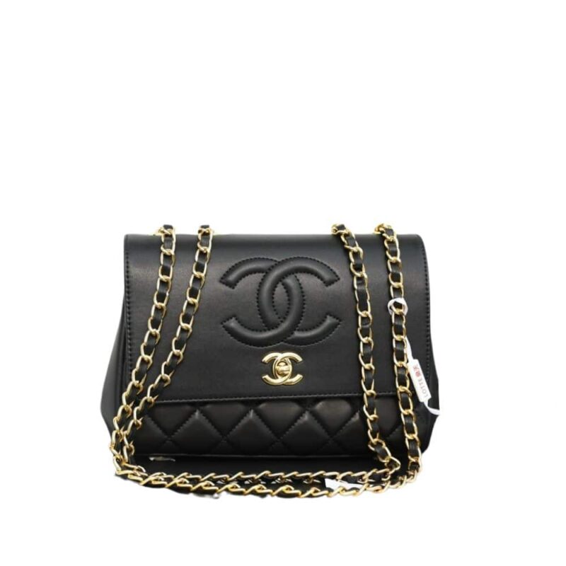 Chanel Vintage Flap Bag Black 22Cm