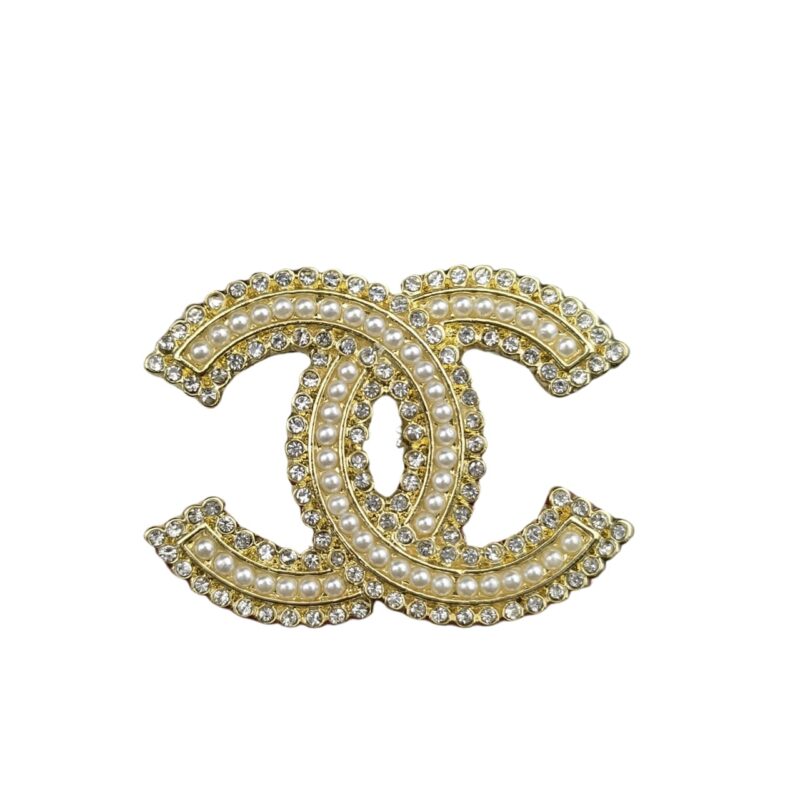 Chanel Cc Brooch Gold With Pearls In The Middle
