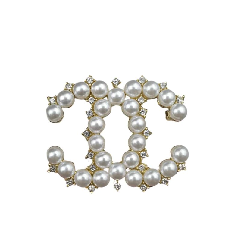 Chanel Cc Brooch Gold With Big Pearls