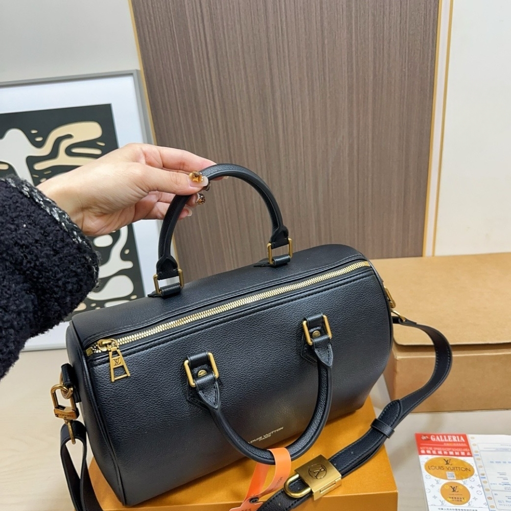 Louis Vuitton Speedy Soft 30 Black 30Cm M24891 - Image 4