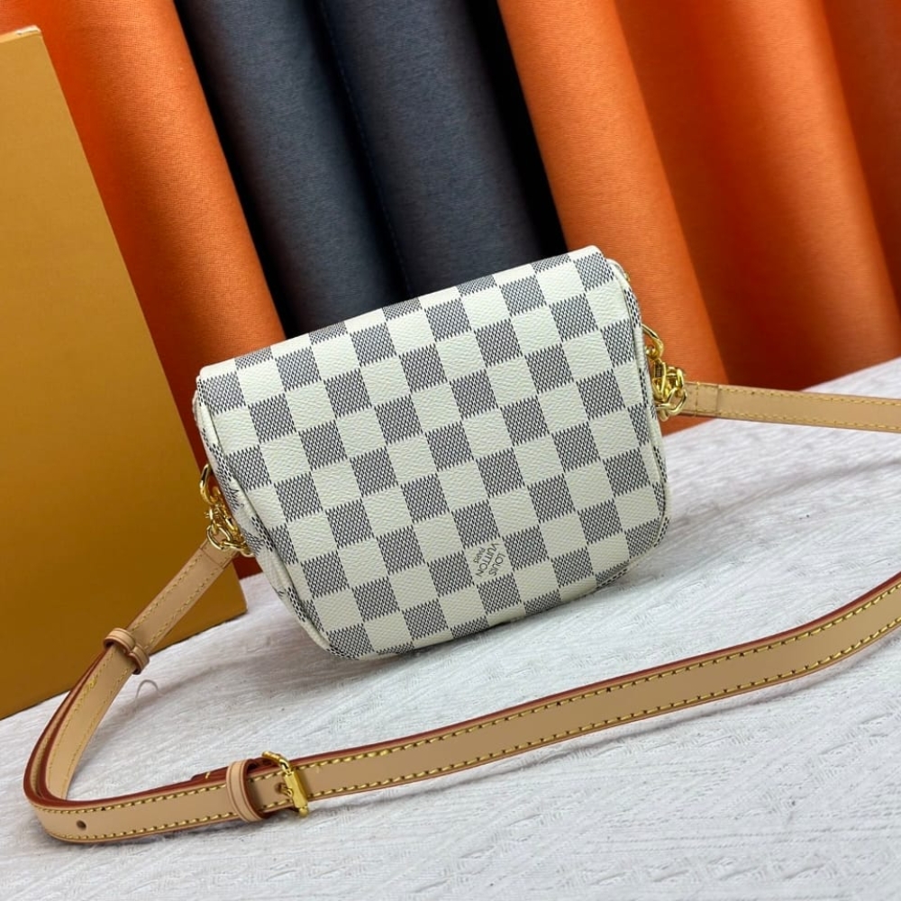Louis Vuitton Mini Bumbag Damier Azur Canvas White 17cm N00130 - Image 6