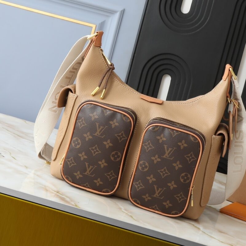Alternative view of Louis Vuitton Hobo Cargo Beige 31Cm M12697