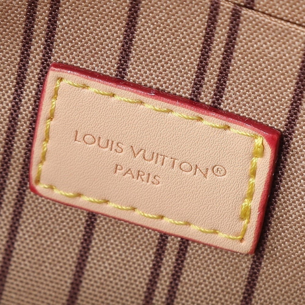 Louis Vuitton Hang On Brown 26Cm M47031 - Image 9