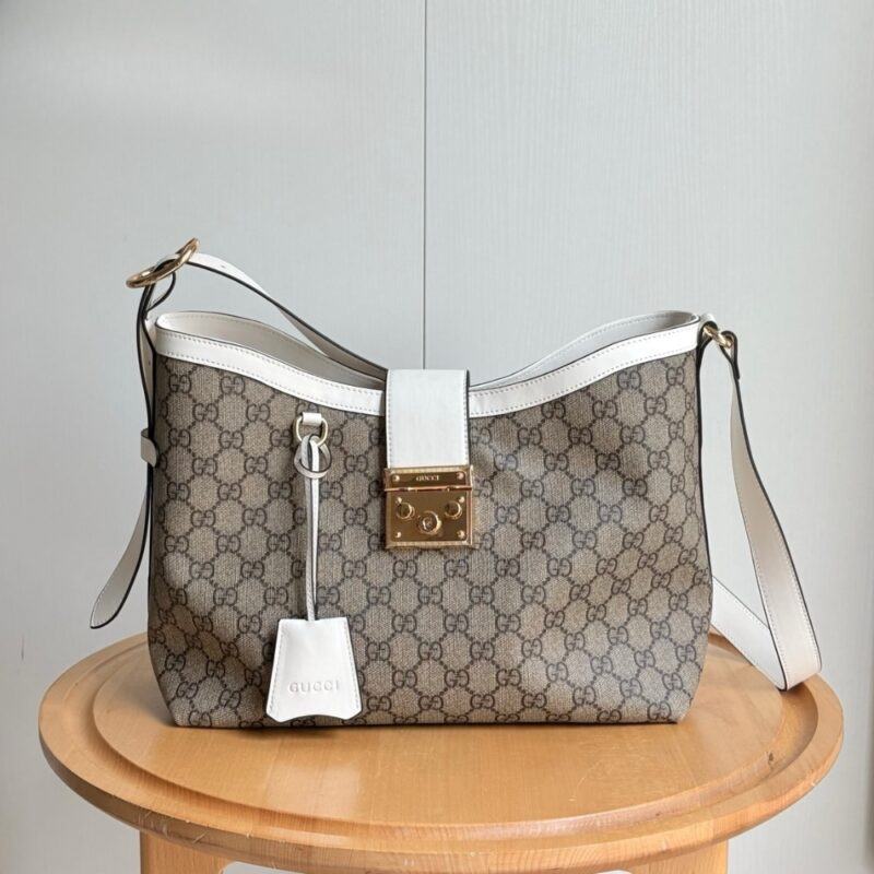 Alternative view of Gucci Padlock Gg Medium Shoulder Bag White 29Cm