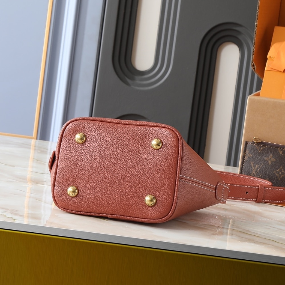Louis Vuitton Low Key All In BB Cognac Brown 18Cm M14416 - Image 6