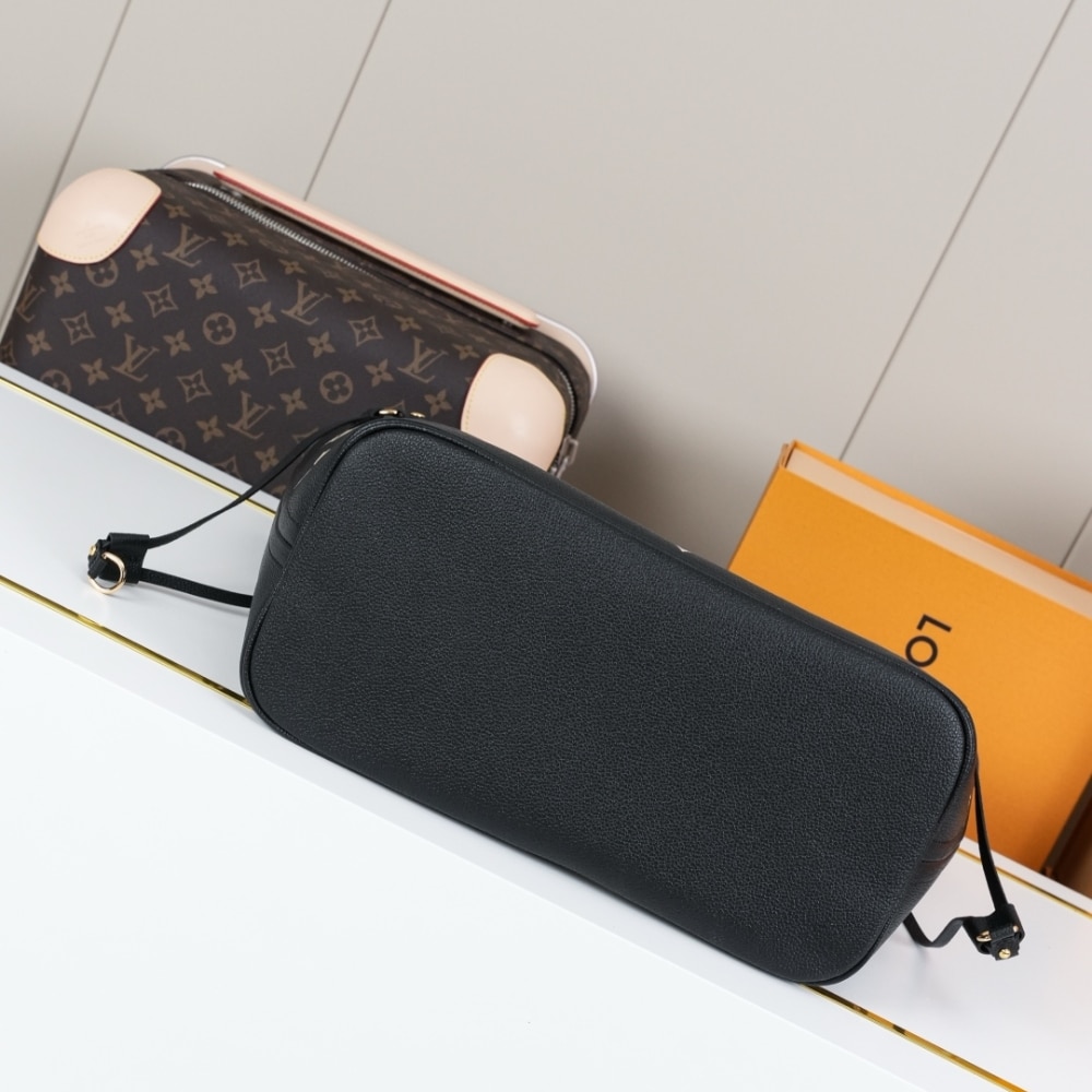 Louis Vuitton Neverfull MM Monogram Empreinte Black 31cm M58907 - Image 7