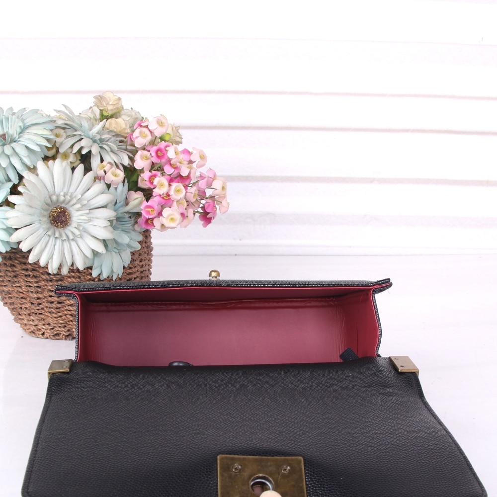 Chanel Medium Boy Bag Black Gold Hardware 25Cm - Image 5