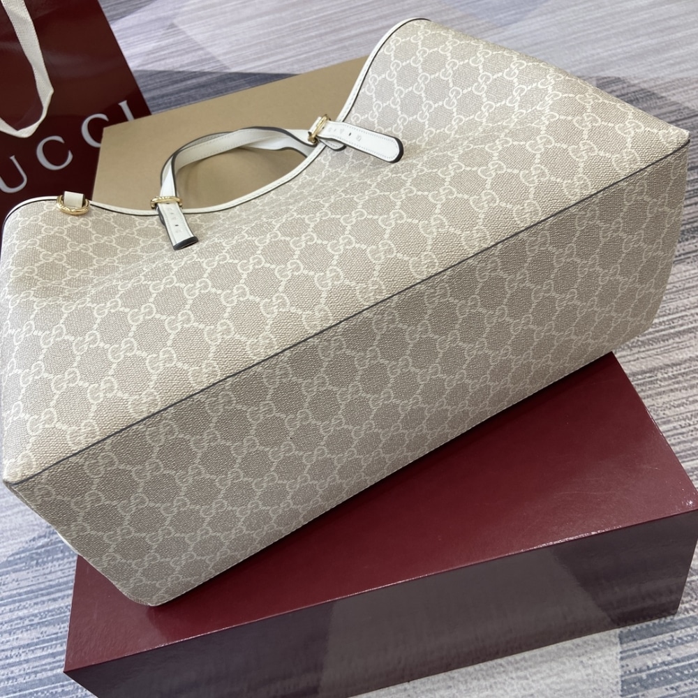Gucci Gg Emblem Large Tote Bag Beige And White Coated Fabric 38Cm 815213 Fad6L 9641 - Image 7