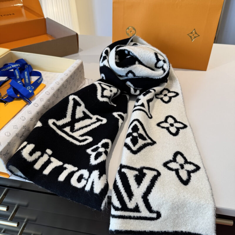 Alternative view of Louis Vuitton Monogram Blast Knitted Scarf Black And White M96963