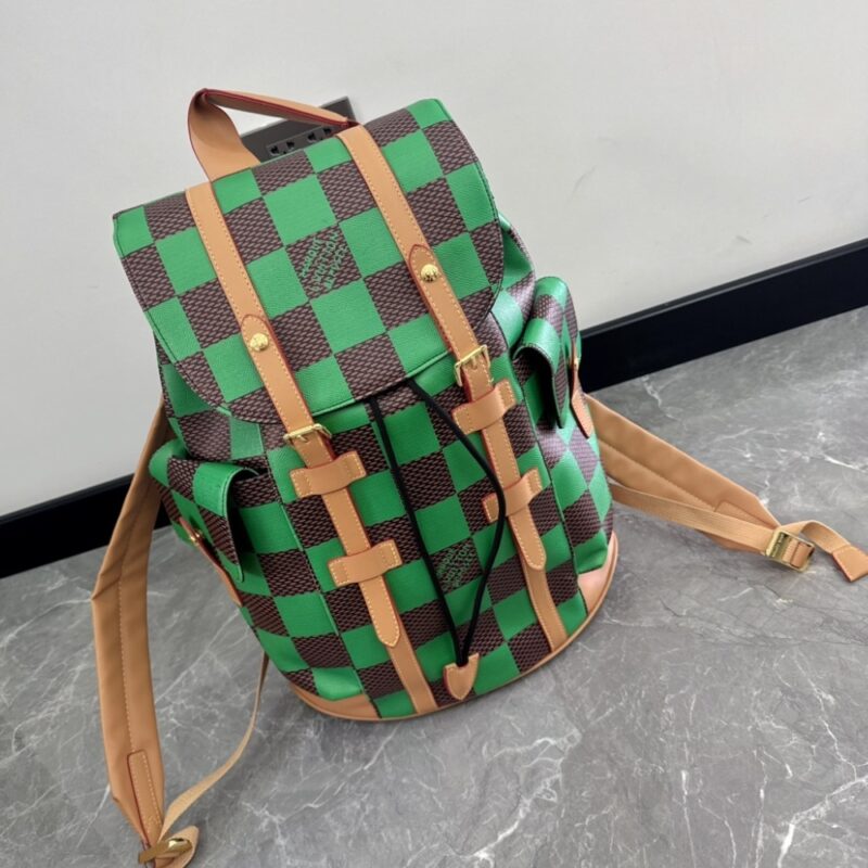 Alternative view of Louis Vuitton Runway Christopher MM Backpack Green 44Cm N40564