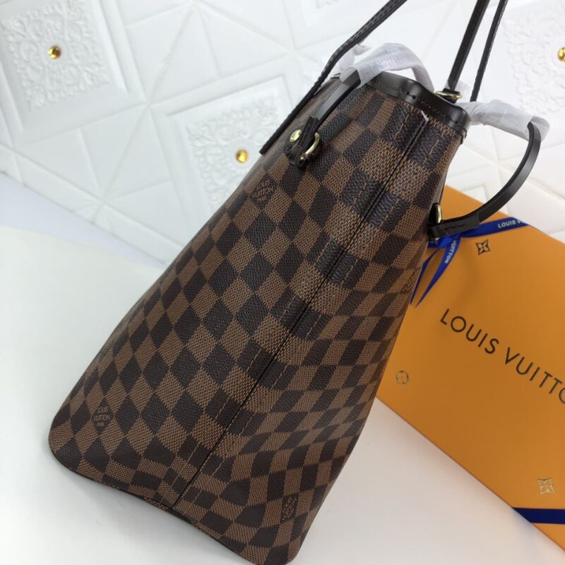 Dior Miss Caro Top Handle Pouch Patent Cannage Red 24cm