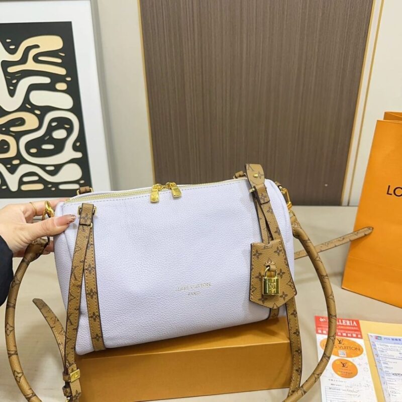 Alternative view of Louis Vuitton Express PM Light Purple 26Cm M27275