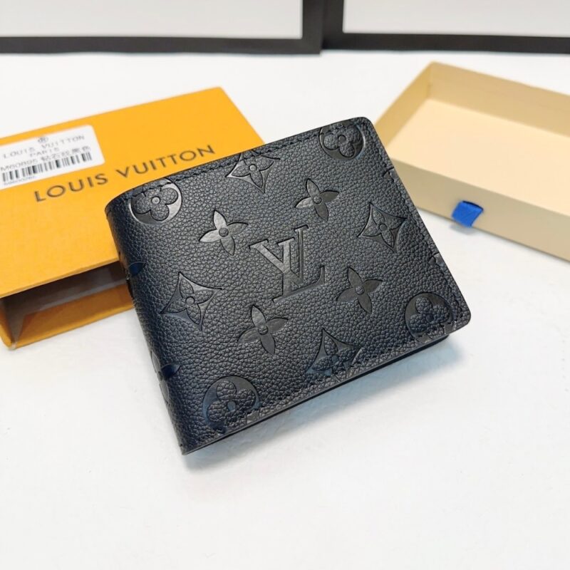Alternative view of Louis Vuitton Multiple Wallet Monogram Black 11Cm M82072