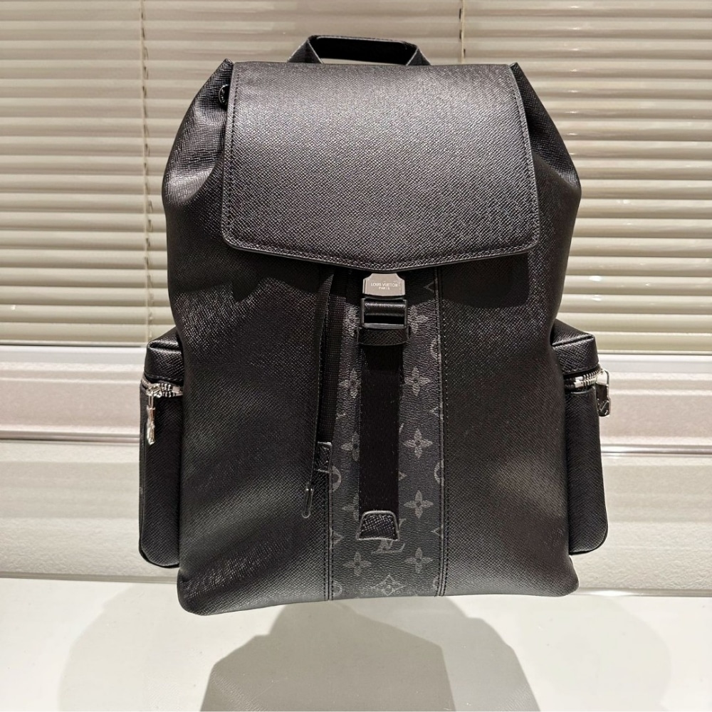 Louis Vuitton Lv Monogram Taigarama Outdoor Backpack Black 40Cm - Image 2