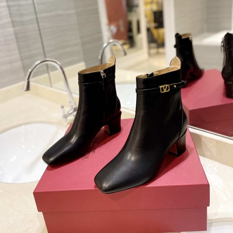 Alternative view of Valentino Garavani Tan Go Ankle Boot In Leather Black 3W2S0Gz2Atz 0No