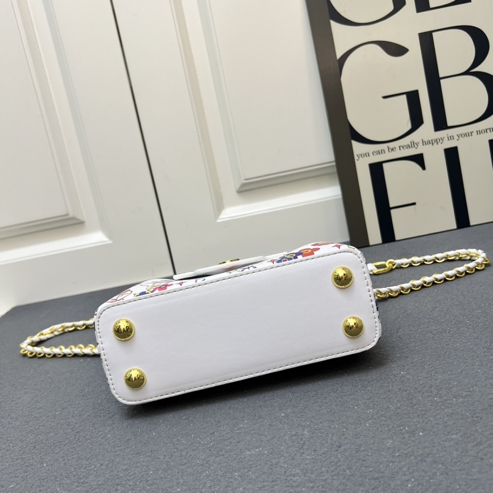 Louis Vuitton X Murakami Capucines East West Mini White 21Cm M13246 - Image 6