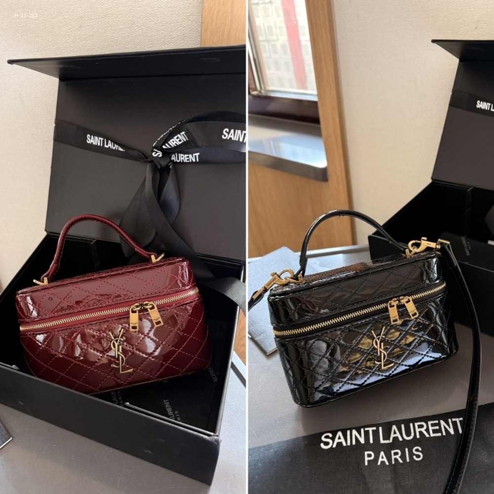 Saint Laurent Gany Vanity Bag In Patent Leather Black 19Cm - Image 11