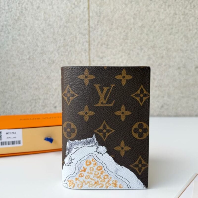 Alternative view of Louis Vuitton Passport Cover Monogram Coated Canvas 14Cm M25753