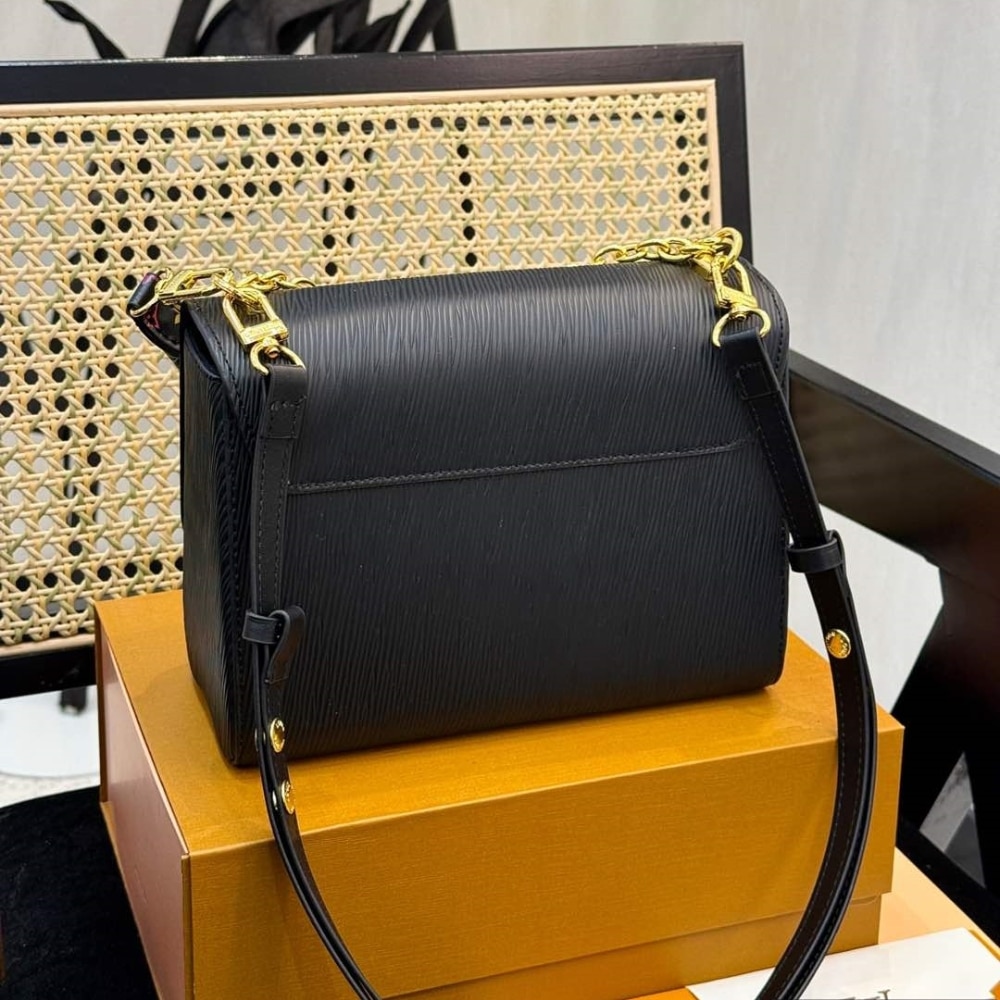 Louis Vuitton X Takashi Murakami Lv Twist MM Slim Bag Black 23Cm M13243 - Image 8