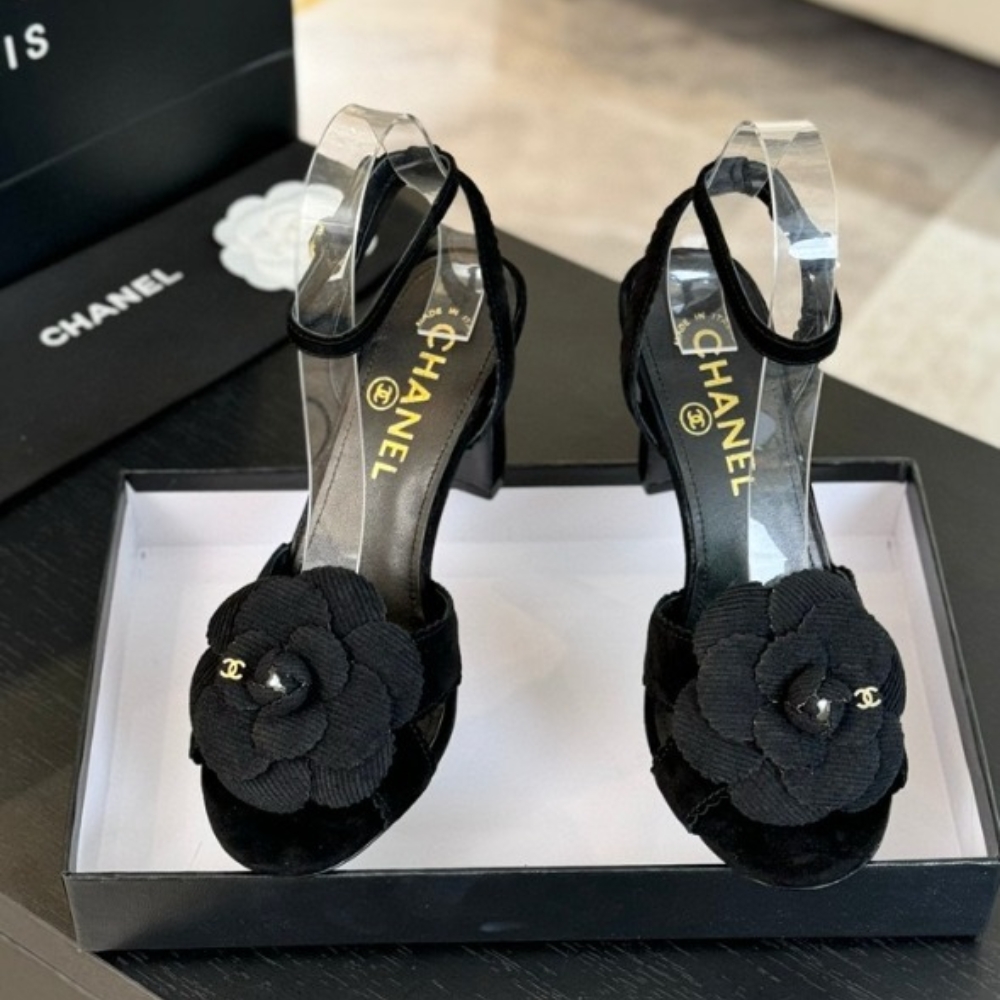 Chanel Women's Mid Sandals Velvet Black G45927 B17944 94305 - Image 3