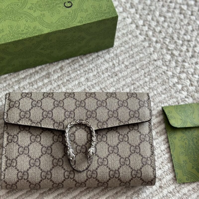 Alternative view of Gucci Dionysus Gg Supreme Chain Wallet Beige And Ebony 20Cm ‎401231 Khnsn 8642