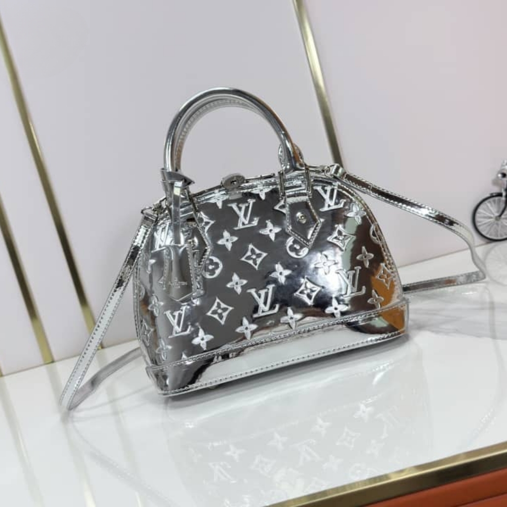Louis Vuitton Alma BB Silver 23Cm - Image 2