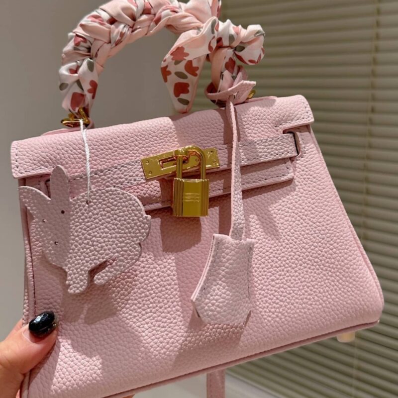 Alternative view of Hermès Birkin 20 Togo Leather Light Pink 20Cm