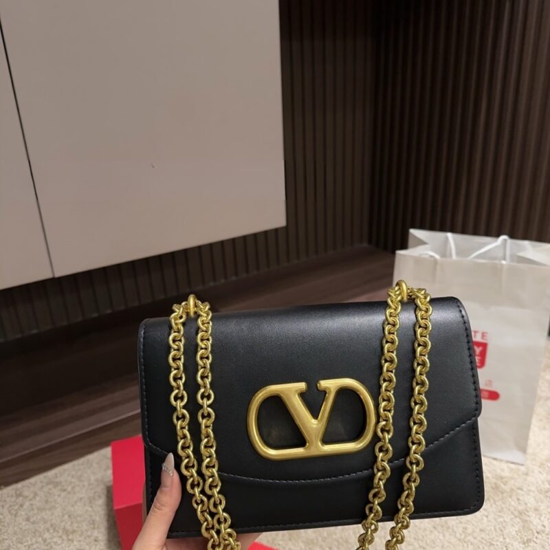 Alternative view of Valentino Garavani Vain Small Shoulder Bag In Shiny Black 19cm 6W2B0R17GCB 0NO