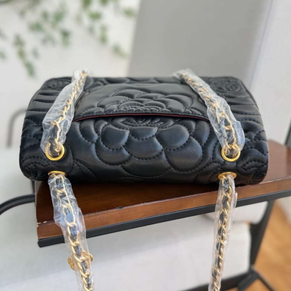 Chanel Flap Bag With Camellia Flower Chain Black 26Cm - Image 5