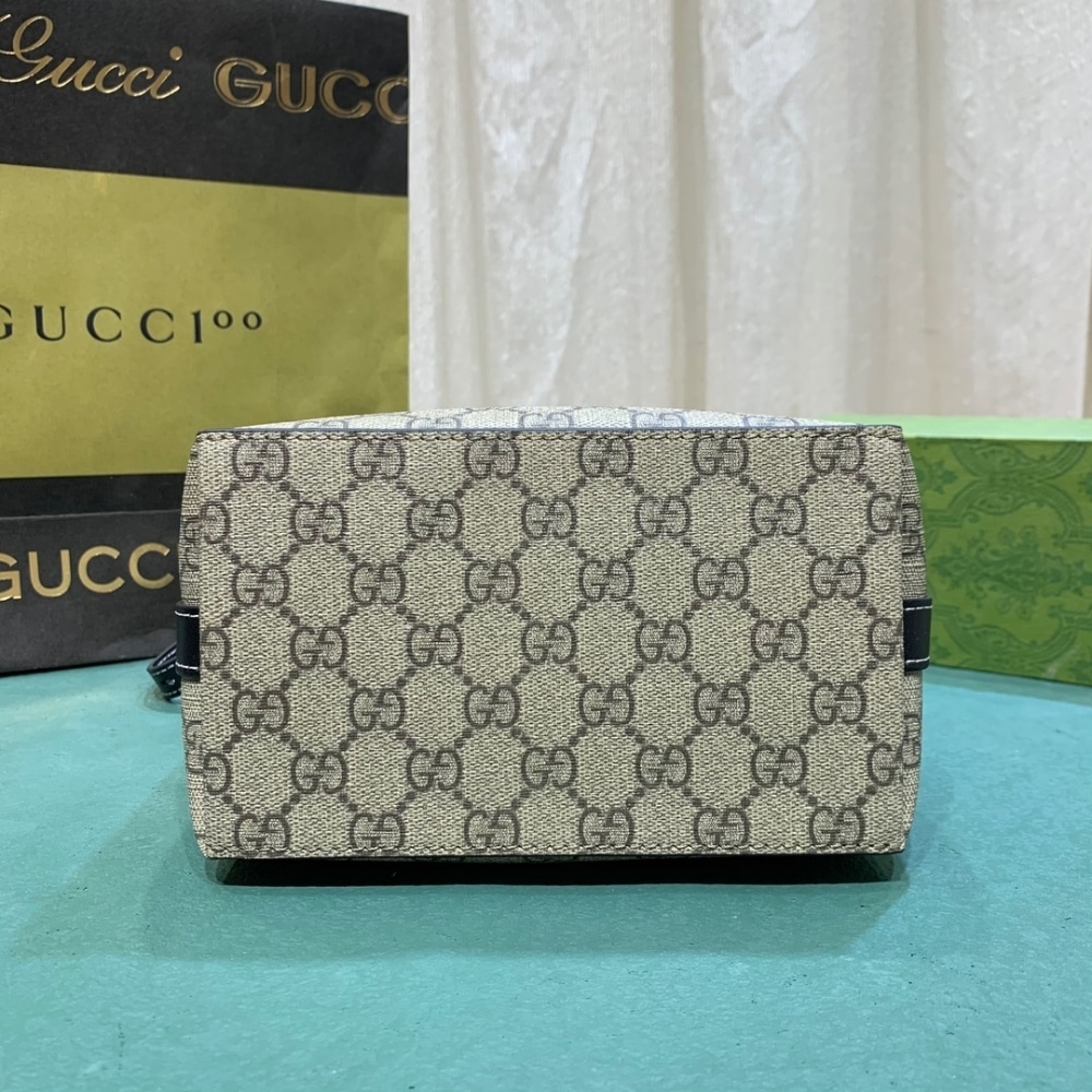 Gucci Gg Emblem Small Bucket Bag Beige And Dark Brown 20Cm 815118 Fad6L 9741 - Image 4