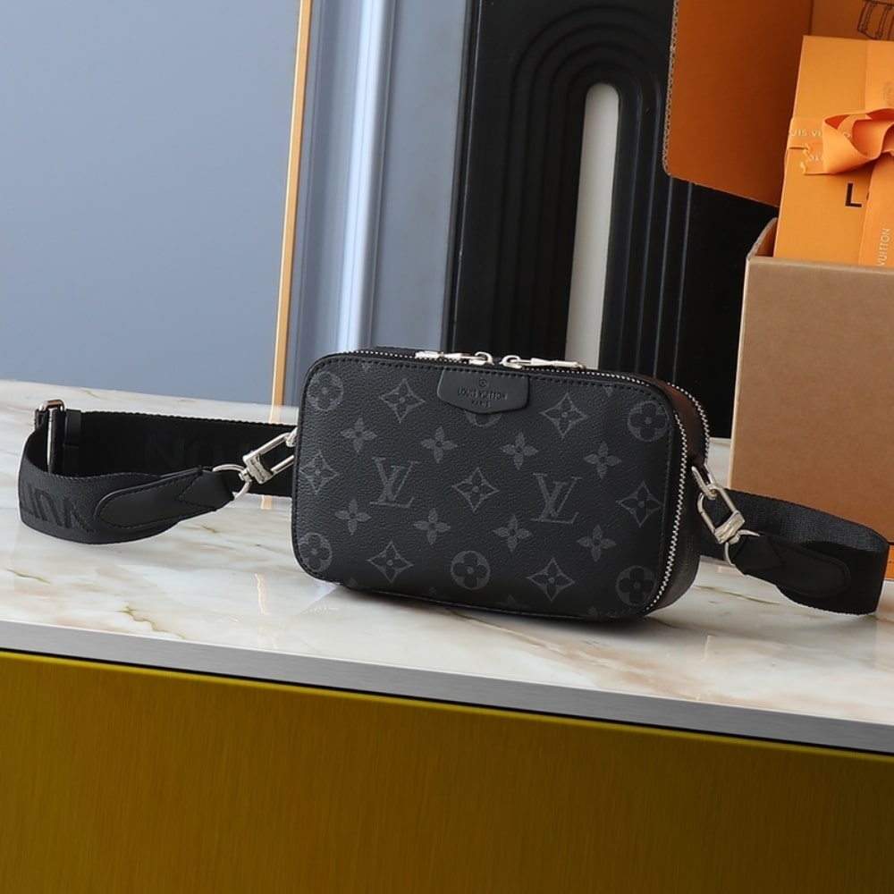 Louis Vuitton Lv Alpha Wearable Black 18Cm - Image 2