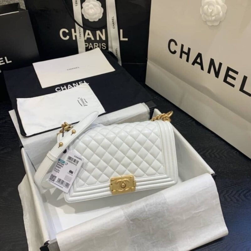 Alternative view of [Super Vip 1:1] Chanel Large Boy Handbag White 25Cm A67086 B06643 10601