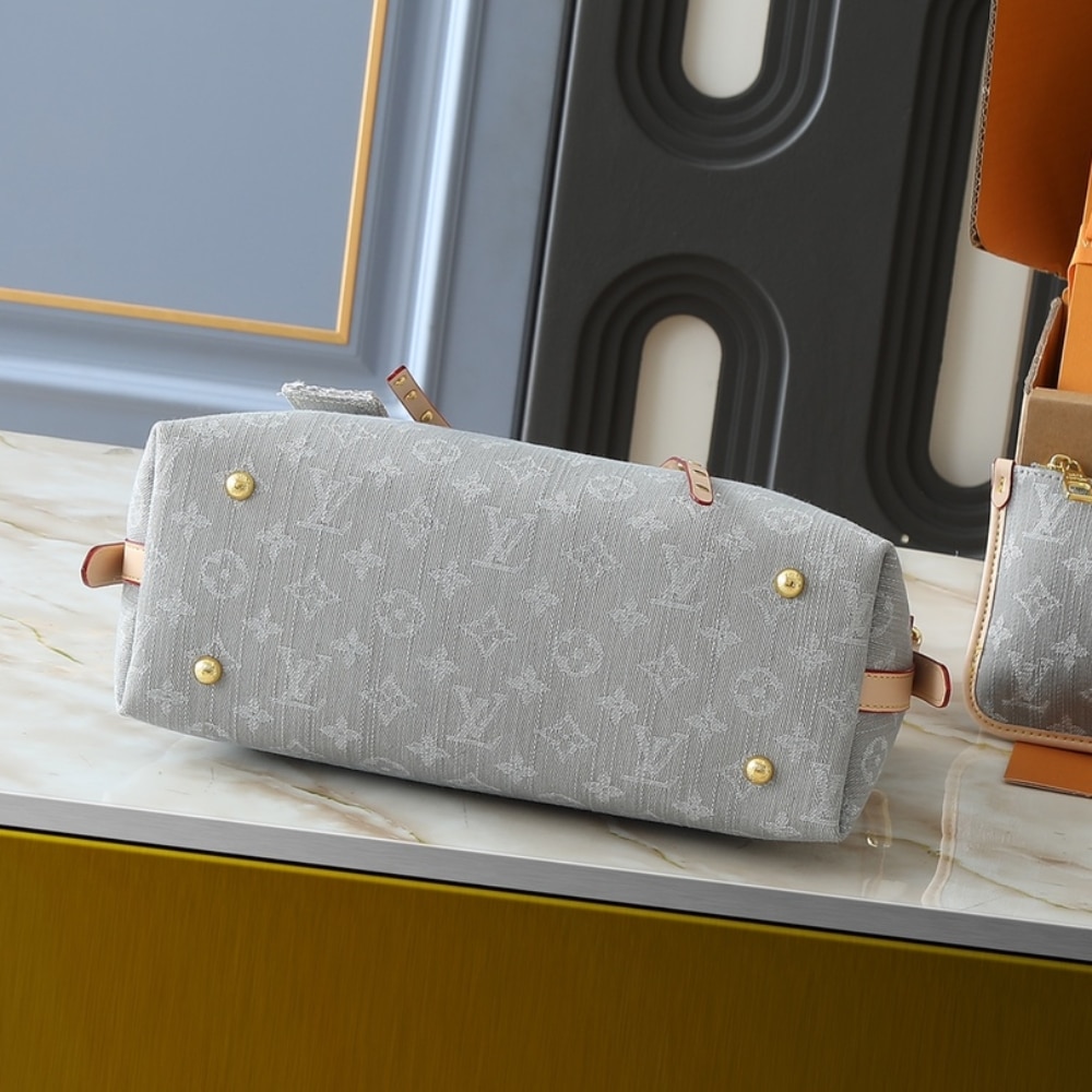 Louis Vuitton Carryall MM Monogram Denim Washed Gray 39Cm M13289 - Image 5