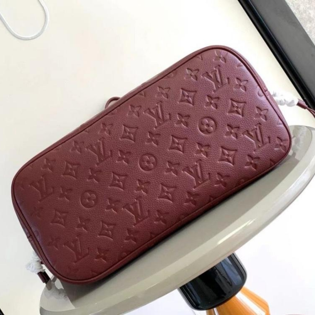 Louis Vuitton Neverfull MM Monogram Empreinte Wine Red 31Cm M25855 - Image 3