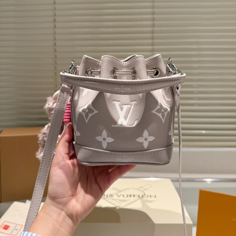 Louis Vuitton Nano Noé Brume Gray And White Quartz 16Cm M14224 - Image 4
