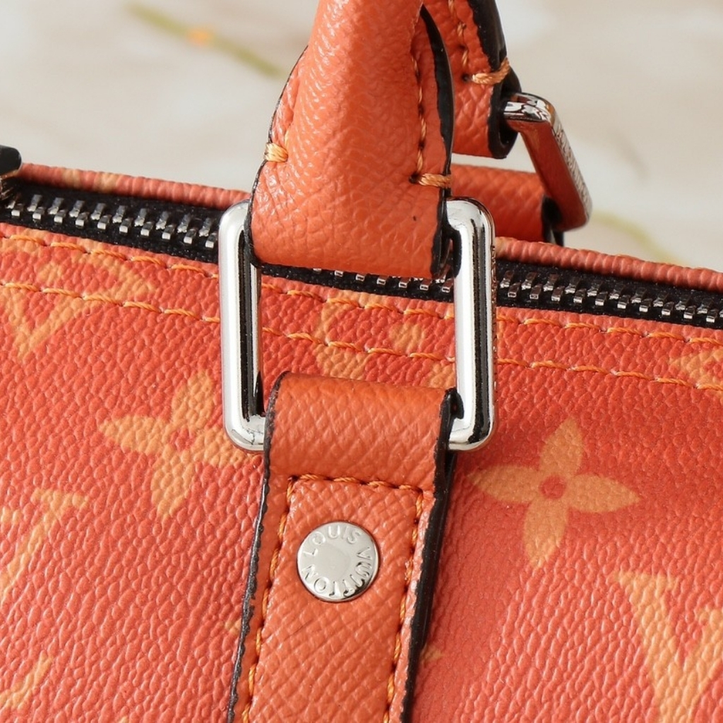 Louis Vuitton Keepall Bandoulière 25 Tangerine 25Cm M31044 - Image 8