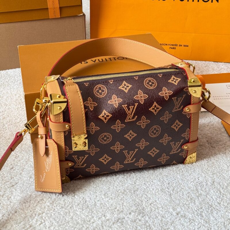 Alternative view of Louis Vuitton Side Trunk MM Monogram Origine 23Cm M27516