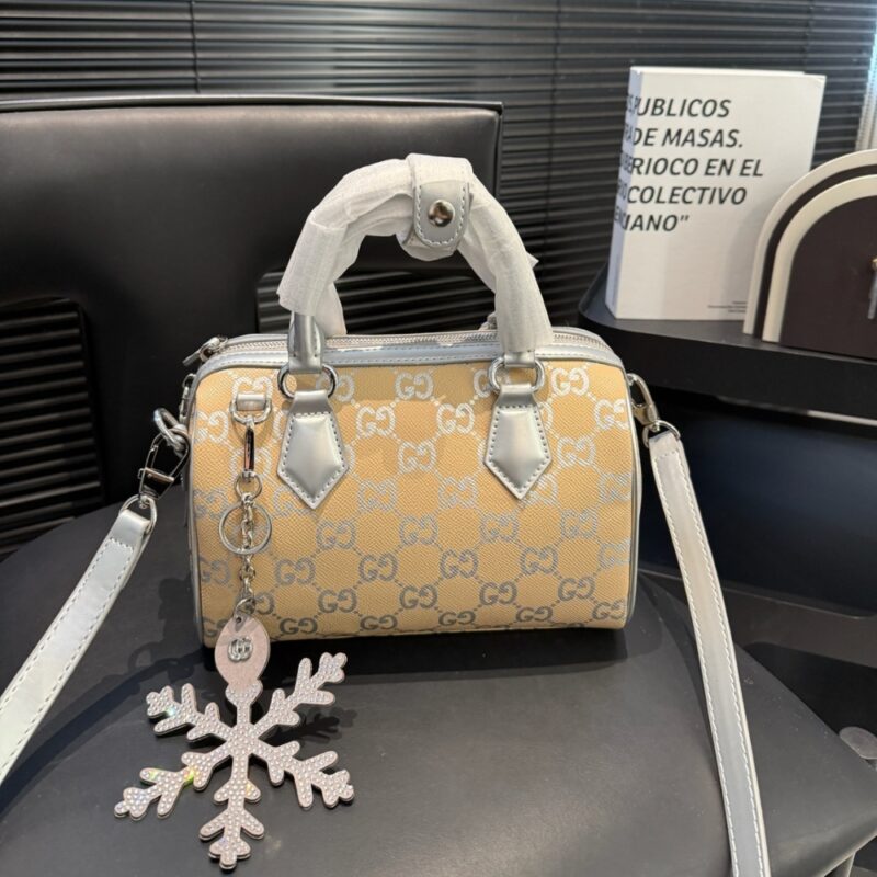 Alternative view of Gucci Gg Emblem Small Boston Bag Silver Gg Fabric 22Cm 848889 Fafel 8741