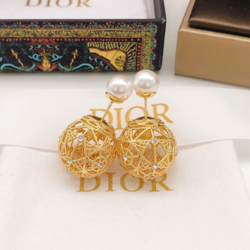 DIOR EARRINGS