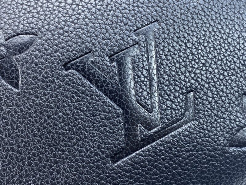 Alternative view of Louis Vuitton Bagatelle 22Cm Full Black M46002