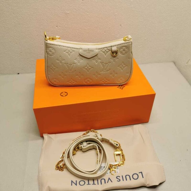 Alternative view of Louis Vuitton Easy Pouch On Strap Cream 19Cm M81066