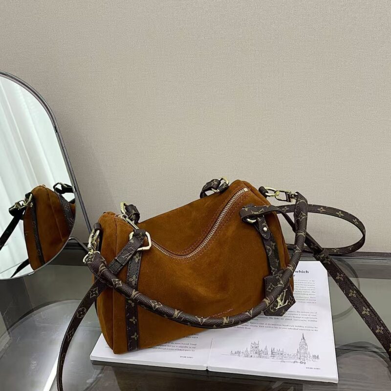 Alternative view of Louis Vuitton Express MM Brown 24Cm